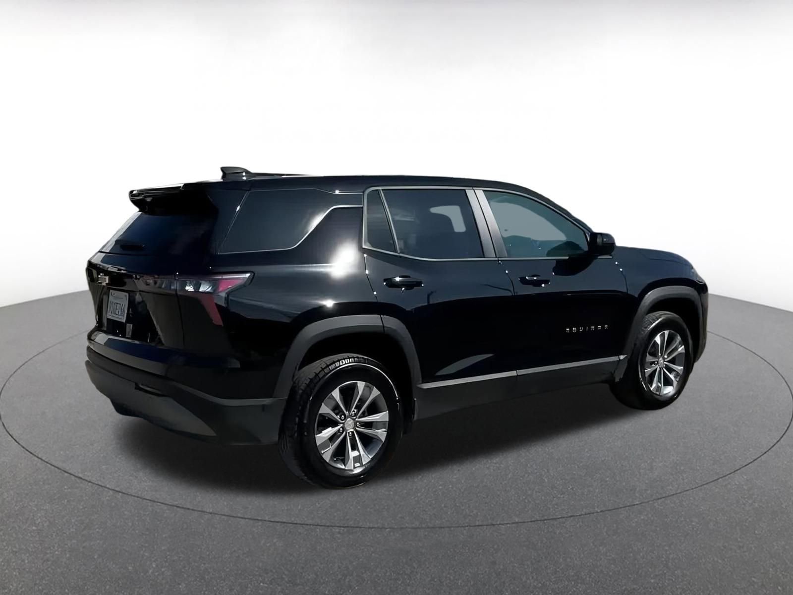 Used 2025 Chevrolet Equinox LT image 14