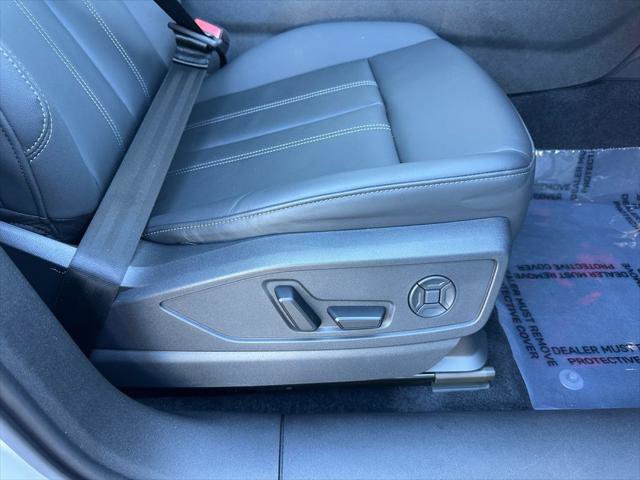 Certified 2025 Audi Q5 Premium w/ Premium Plus AWD/4WD image 32