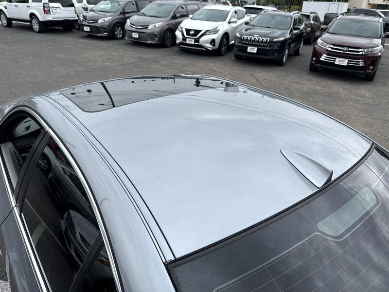Used 2007 BMW 525i Sedan RWD image 10
