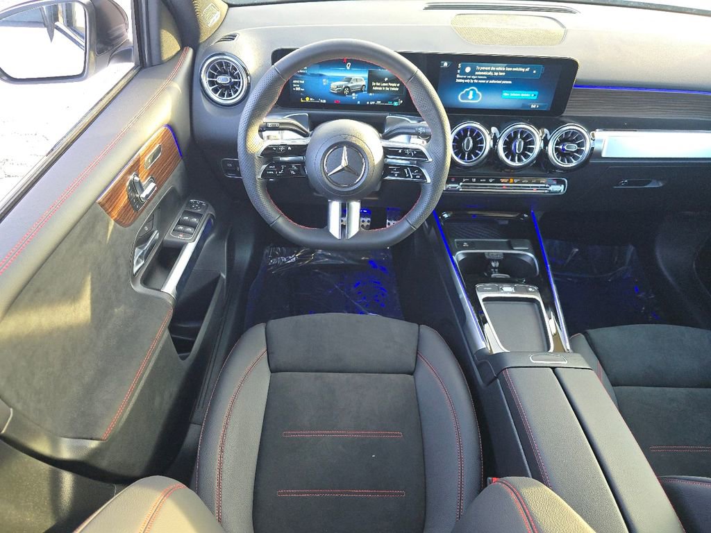 New 2026 Mercedes-Benz GLB 250 4MATIC image 23