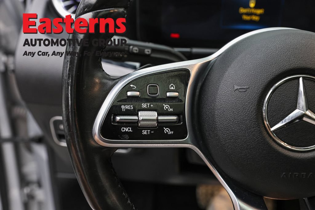 Used 2022 Mercedes-Benz GLA 250 4MATIC w/ AMG Line image 15