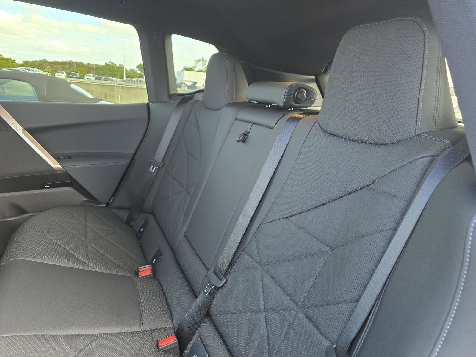 New 2026 BMW iX xDrive60 w/ Premium Package image 12