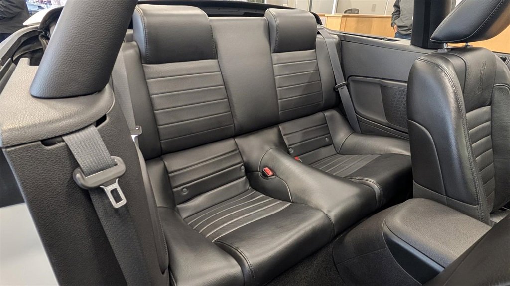 Used 2007 Ford Mustang Shelby GT500 image 11