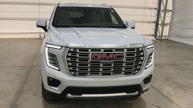 New 2026 GMC Yukon XL Denali w/ Sun & Power Step Package RWD image 3