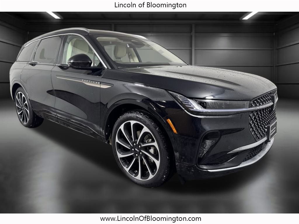 New 2026 Lincoln Nautilus Black Label image 7