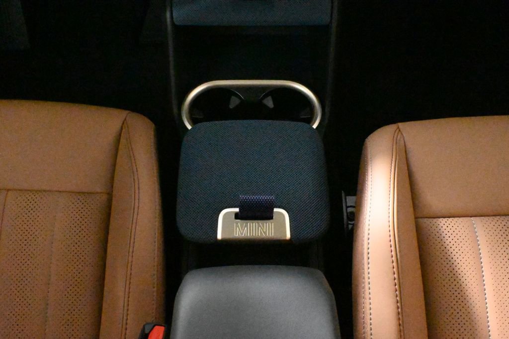 Used 2026 MINI Cooper Countryman S w/ Comfort Package Max image 24