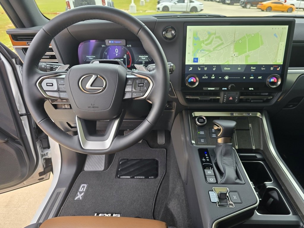 Used 2025 Lexus GX 550 w/ Accessory Package (Z1) image 20