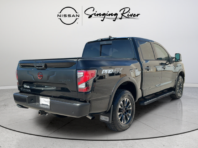 Used 2024 Nissan Titan PRO-4X w/ Pro-4x Convenience Package AWD/4WD image 7
