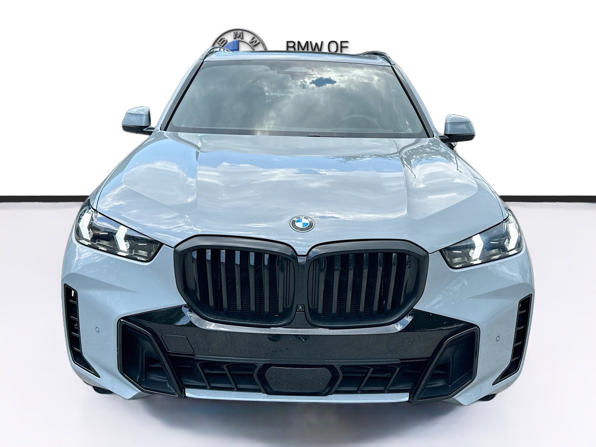 Certified 2024 BMW X5 xDrive40i w/ M Sport Package AWD/4WD image 2