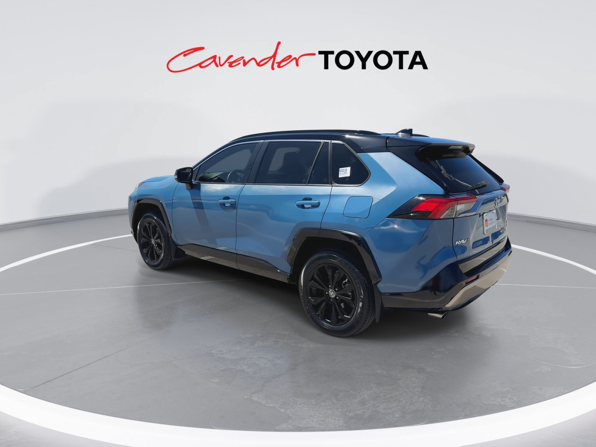 Certified 2022 Toyota RAV4 XSE AWD/4WD image 6
