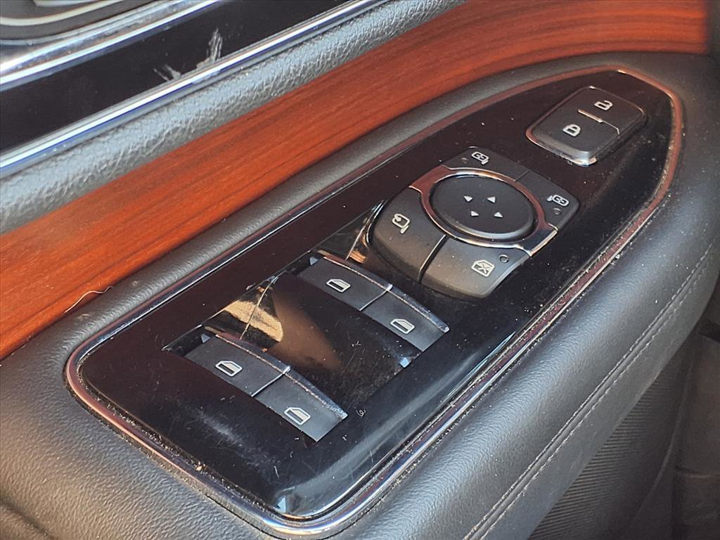 Used 2024 Lincoln Navigator Reserve image 13