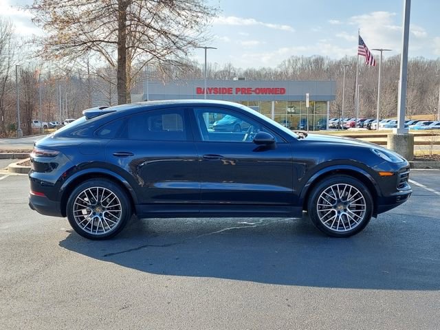 Used 2023 Porsche Cayenne Platinum Edition image 25
