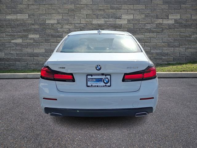 Used 2023 BMW 530i xDrive w/ Convenience Package image 5