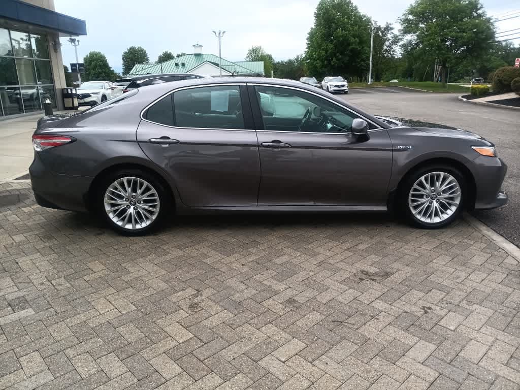 Used 2019 Toyota Camry XLE w/ Driver Assist Package FWD image 7