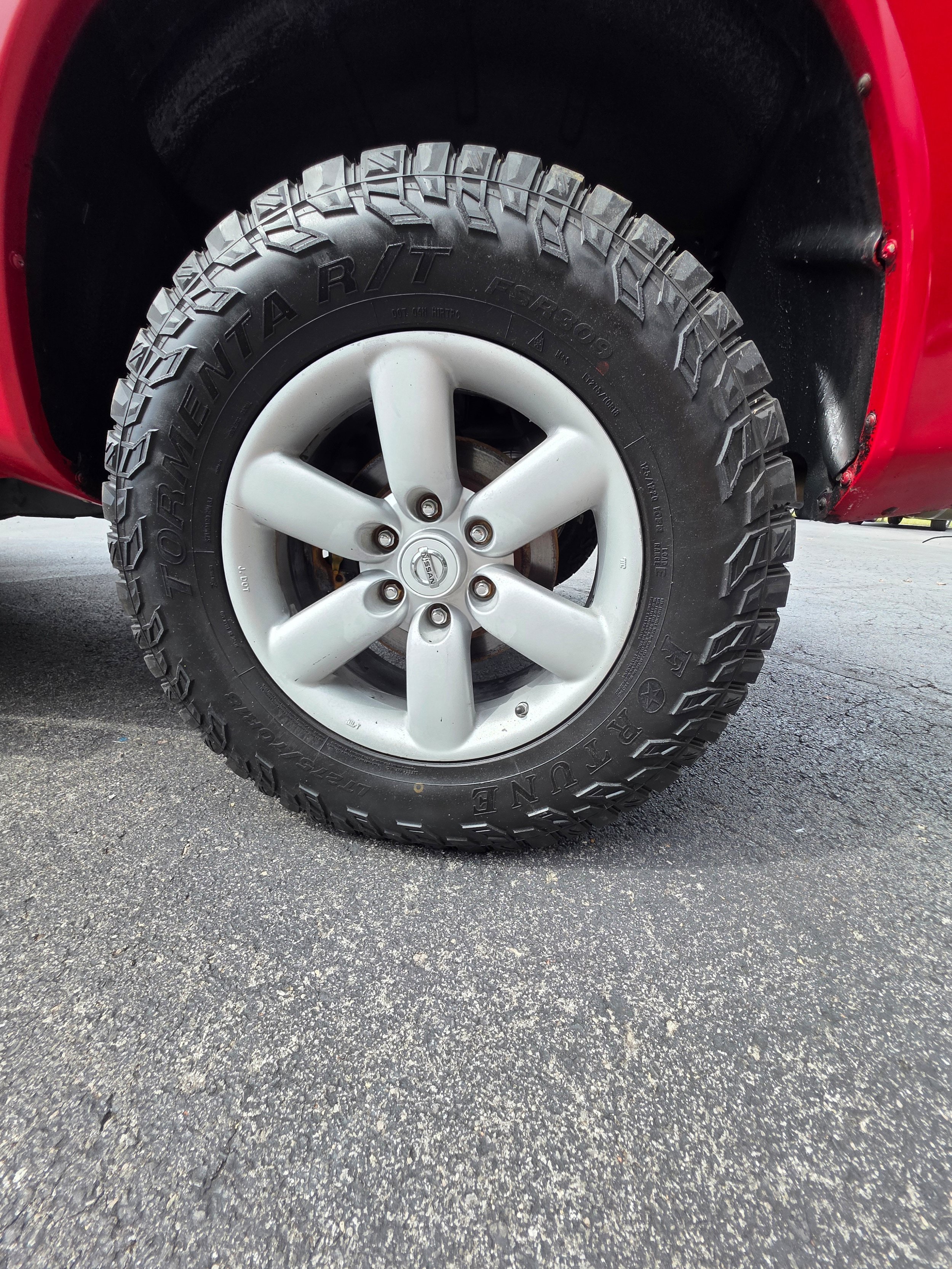 Used 2012 Nissan Titan SV w/ SV Value Truck Pkg AWD/4WD image 24