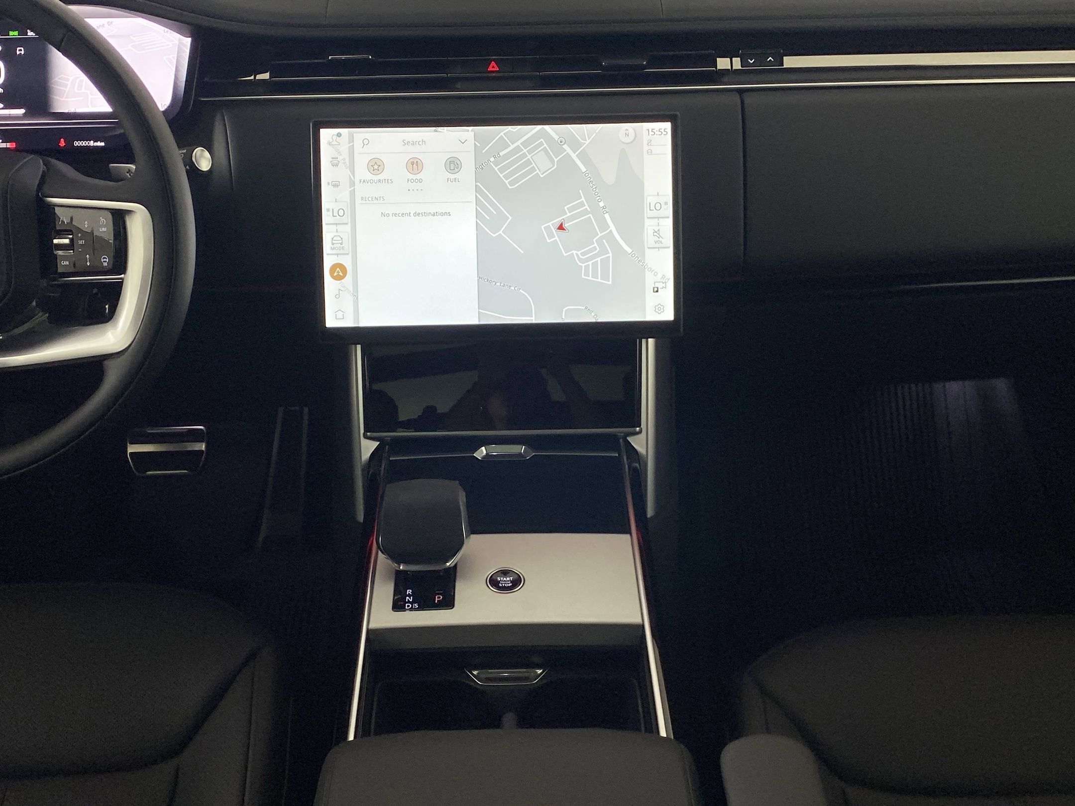 New 2025 Land Rover Range Rover SE image 21