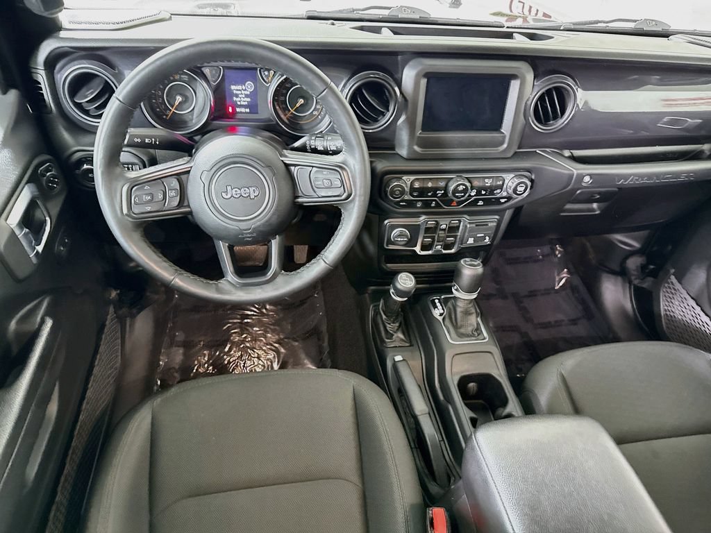 Used 2022 Jeep Wrangler Unlimited Sport AWD/4WD image 3