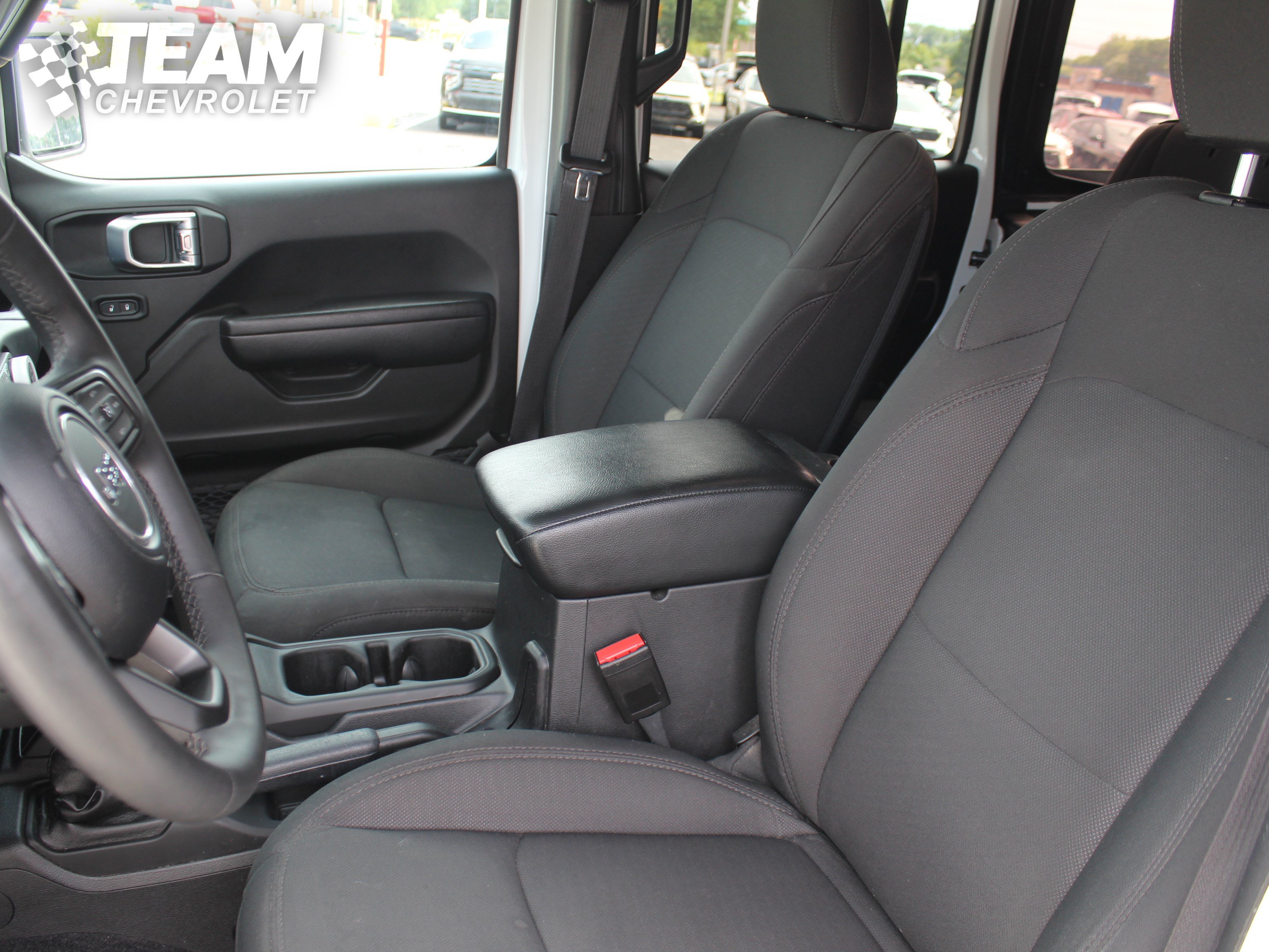 Used 2023 Jeep Wrangler Unlimited Sport AWD/4WD image 11