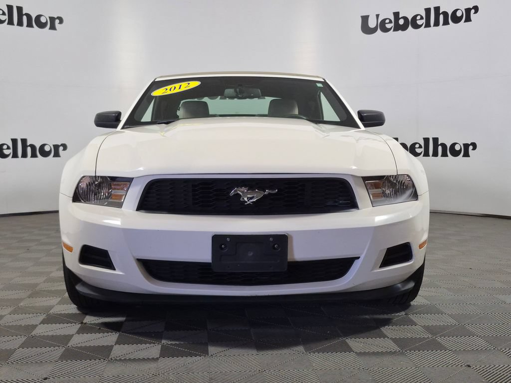 Used 2012 Ford Mustang Premium RWD image 2