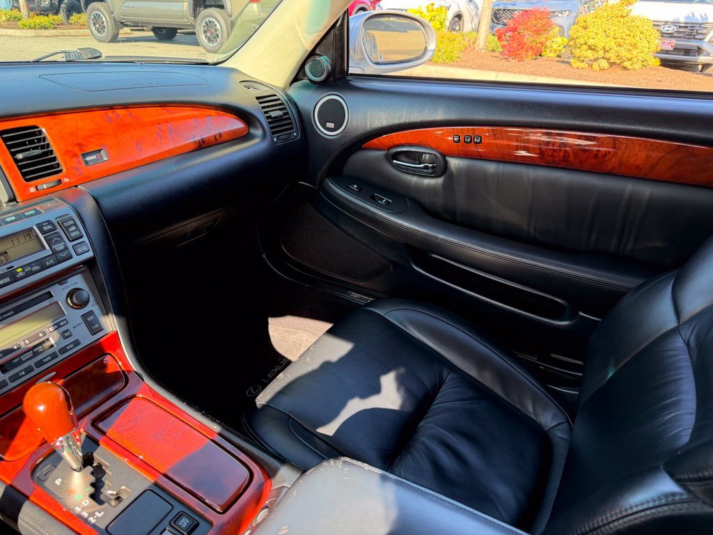 Used 2003 Lexus SC 430 Convertible RWD image 16
