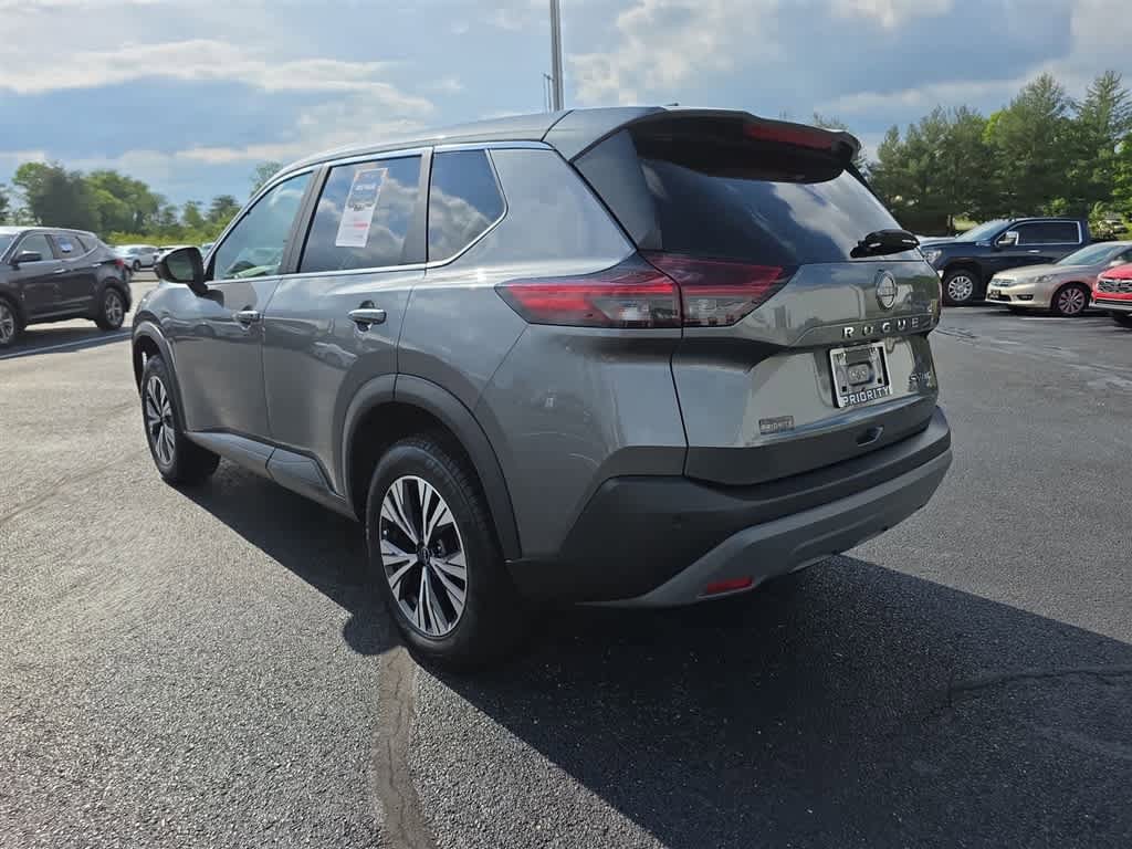 Used 2023 Nissan Rogue SV AWD/4WD image 7