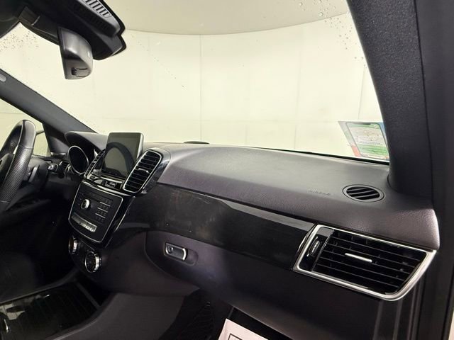 Used 2017 Mercedes-Benz GLE 350 image 29