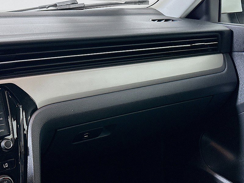 Used 2020 Volkswagen Passat 2.0T SE image 22