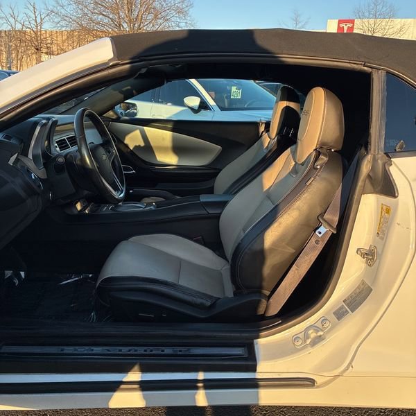 Used 2014 Chevrolet Camaro SS w/ RS Package image 13