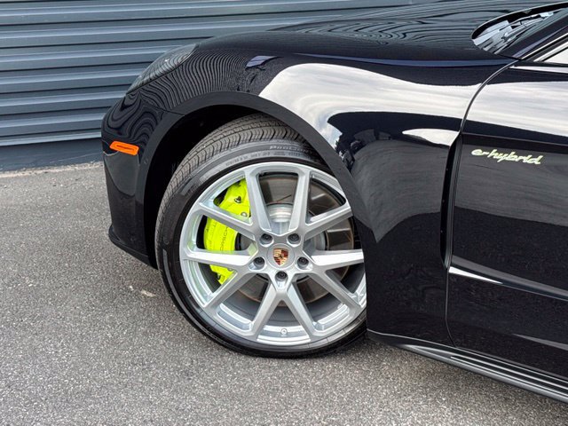 Used 2026 Porsche Panamera 4S AWD/4WD image 12