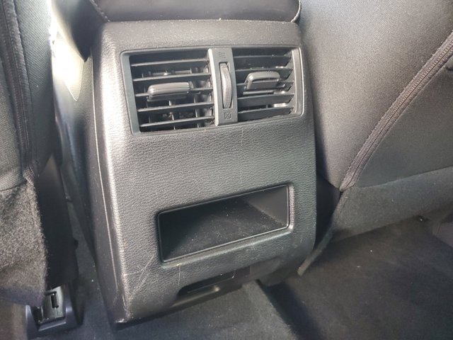 Used 2023 Mitsubishi Outlander ES FWD image 16