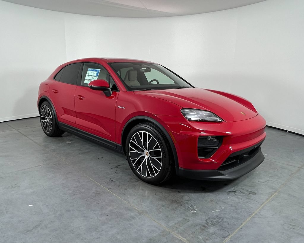 New 2026 Porsche Macan 4 Electric AWD/4WD image 9