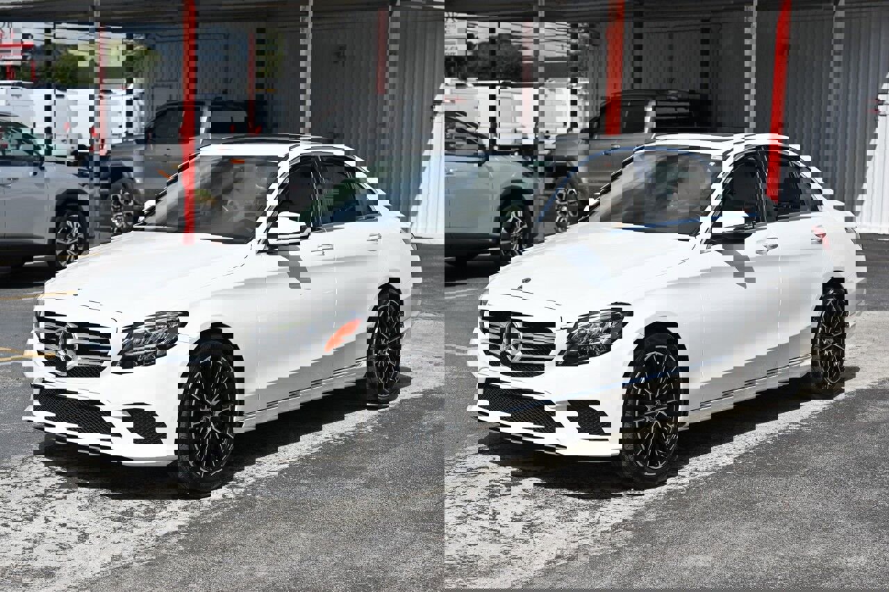 Used 2021 Mercedes-Benz C 300 Sedan w/ Premium Package image 3