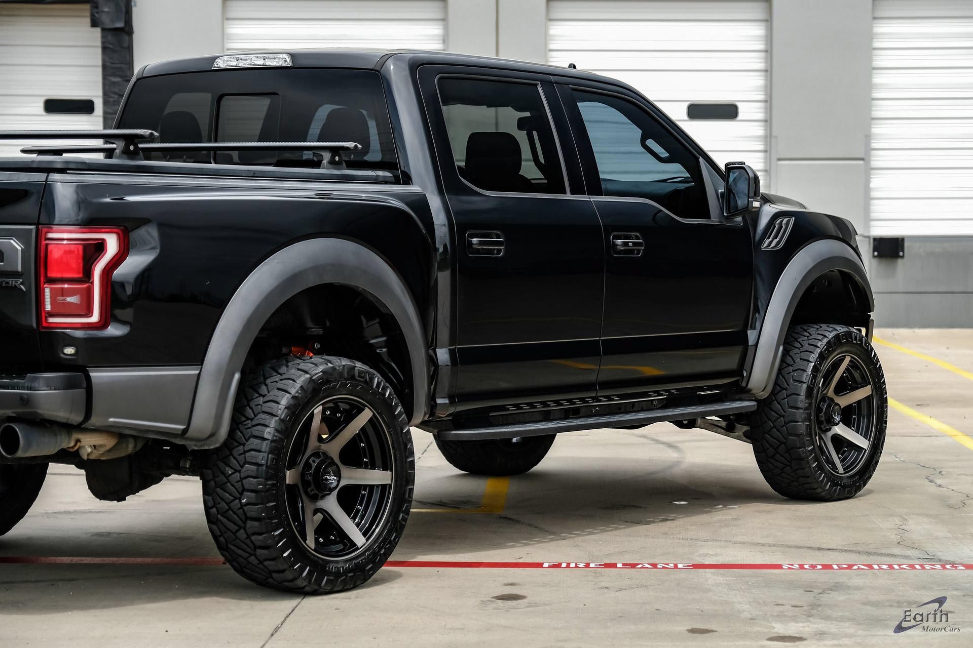 Used 2019 Ford F150 Raptor w/ Equipment Group 802A Luxury AWD/4WD image 19