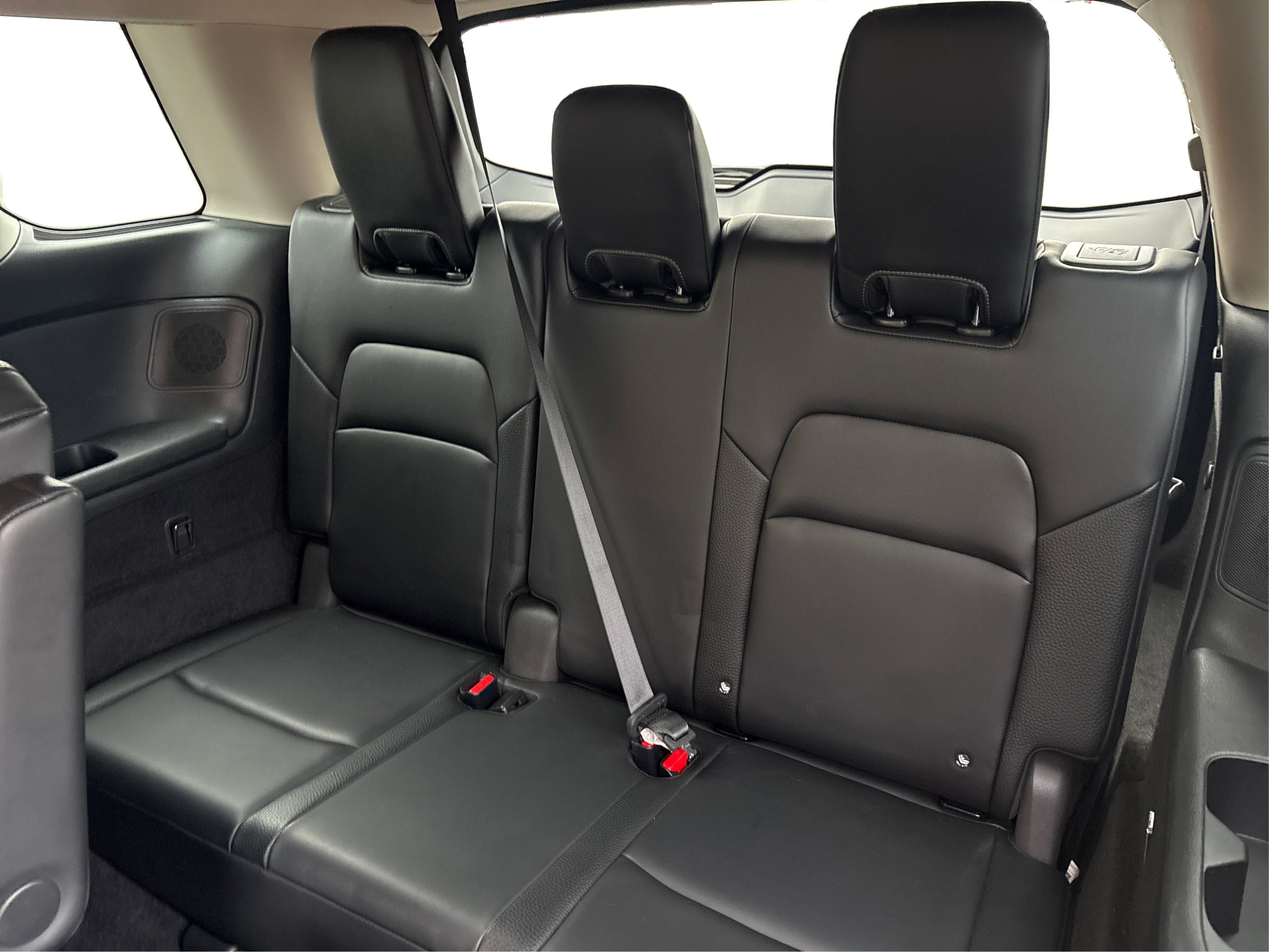 Used 2022 Nissan Pathfinder SL w/ SL Premium Package image 29