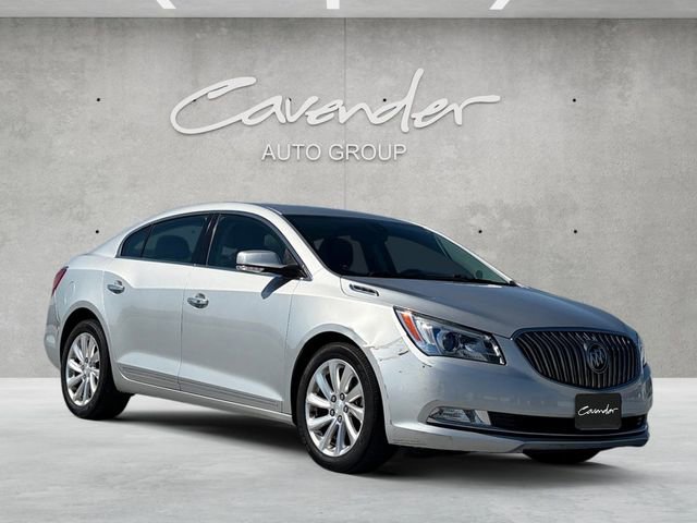Used 2015 Buick LaCrosse Leather image 2