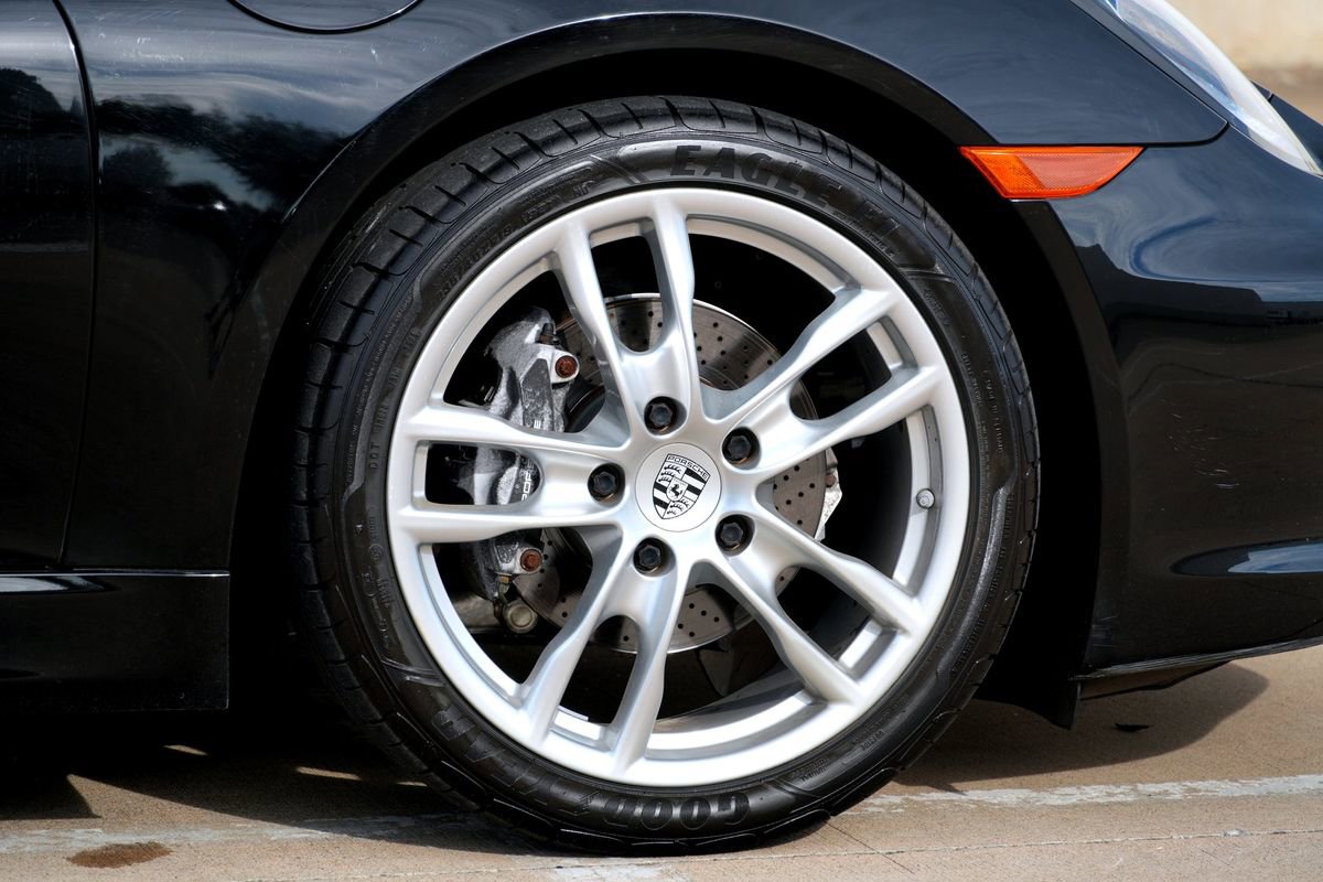 Used 2013 Porsche Boxster RWD image 29
