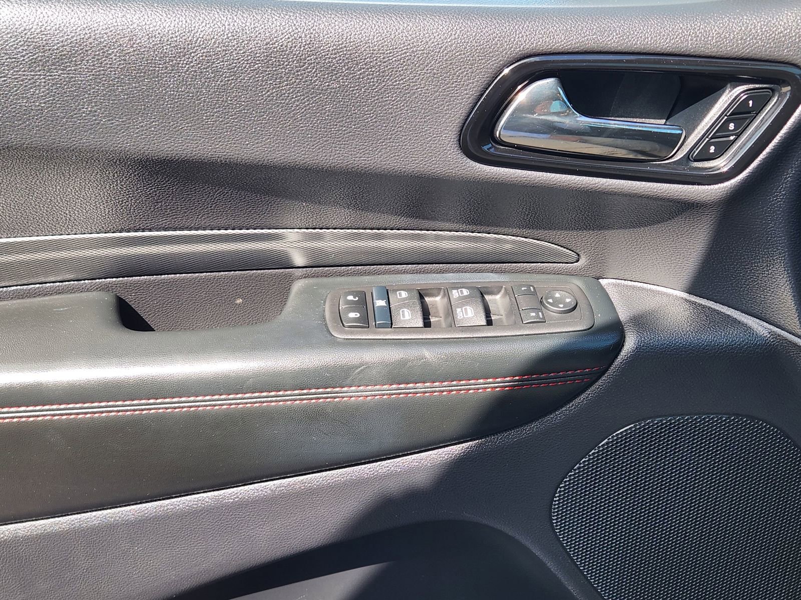 Used 2025 Dodge Durango GT image 24