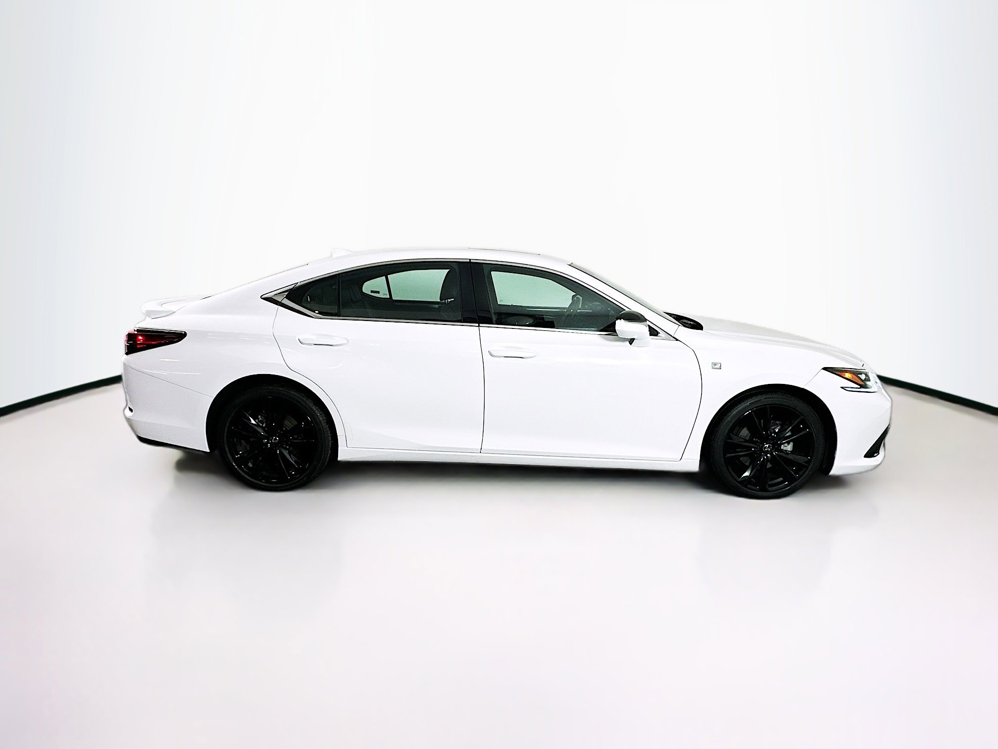 Used 2023 Lexus ES 350 F Sport w/ Accessory Package (Z2) image 10