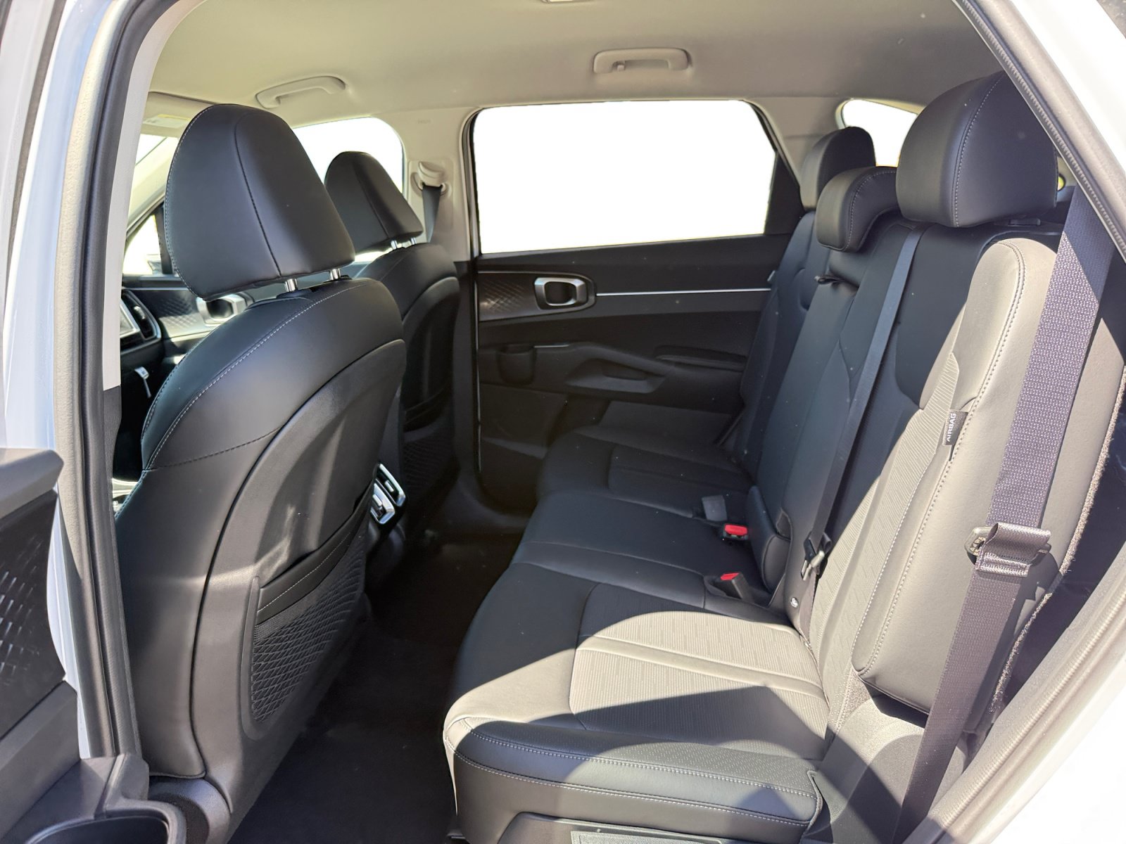 New 2026 Kia Sorento S FWD image 16