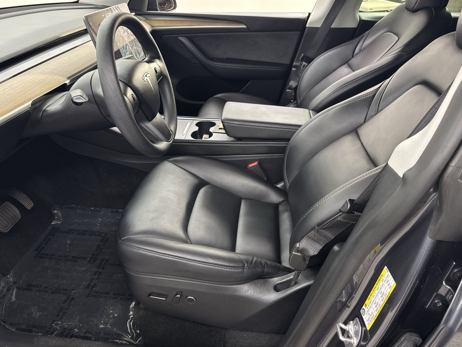 Used 2023 Tesla Model Y Long Range AWD/4WD image 16