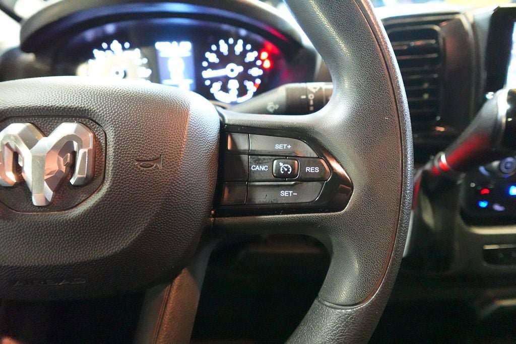 Used 2023 RAM ProMaster 2500 FWD image 10