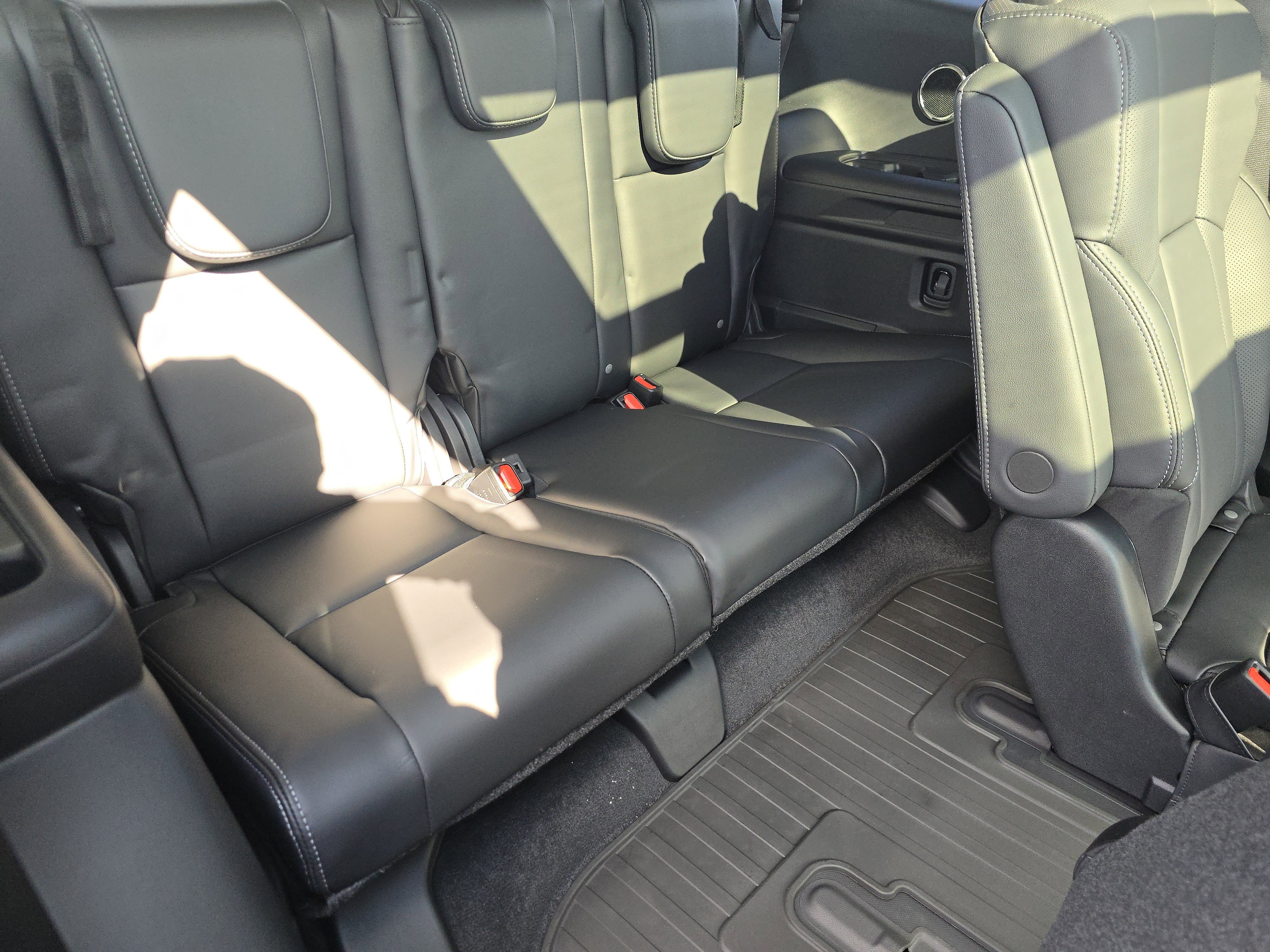 New 2025 Subaru Ascent Limited image 19