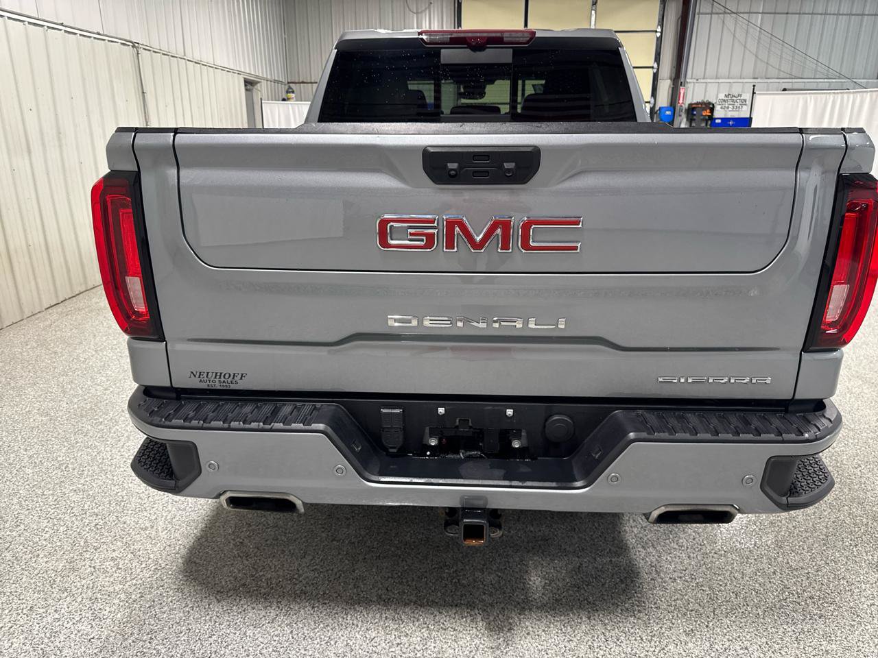 Used 2024 GMC Sierra 1500 Denali w/ Denali Reserve Package AWD/4WD image 7