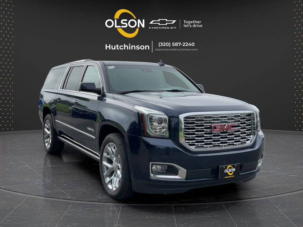 Certified 2020 GMC Yukon XL Denali w/ Denali Premium Package AWD/4WD image 15