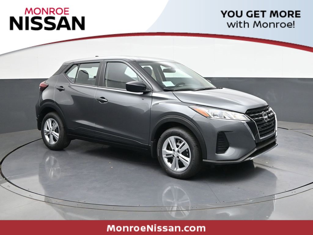 Used 2025 Nissan Kicks Play S