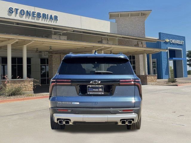 New 2025 Chevrolet Traverse LT w/ Enhanced Driving Package image 6
