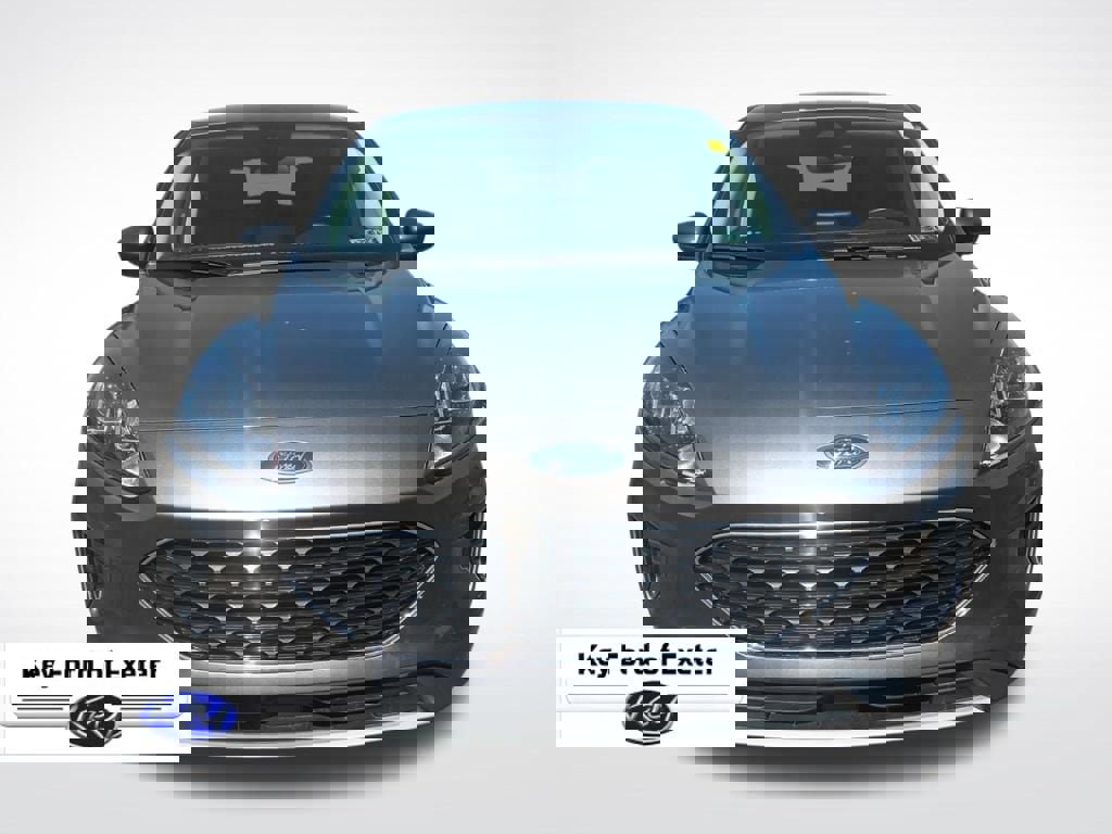 Used 2022 Ford Escape SE w/ Cold Weather Package image 3