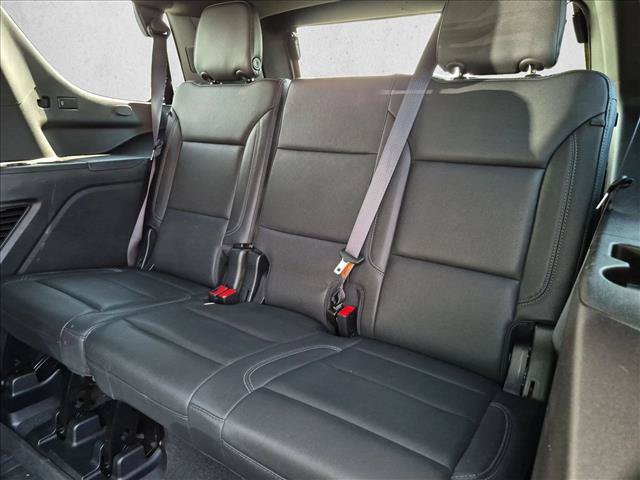 Used 2023 Chevrolet Tahoe Z71 w/ Luxury Package AWD/4WD image 14