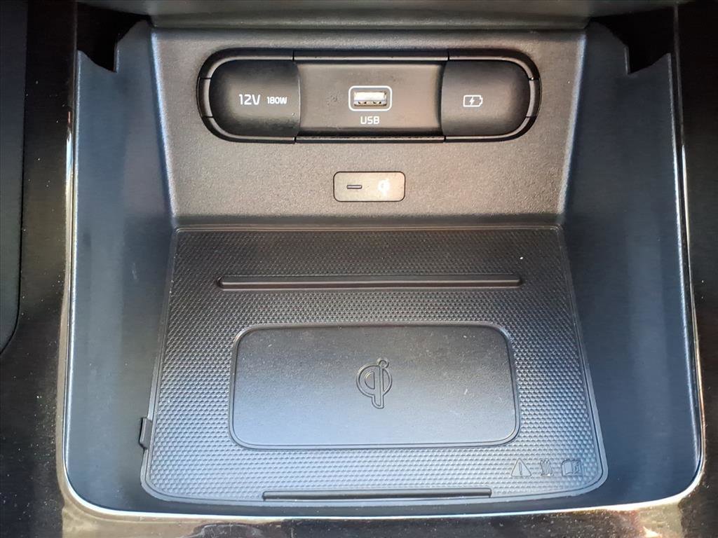 Used 2021 Kia Telluride EX w/ EX Premium Package image 16