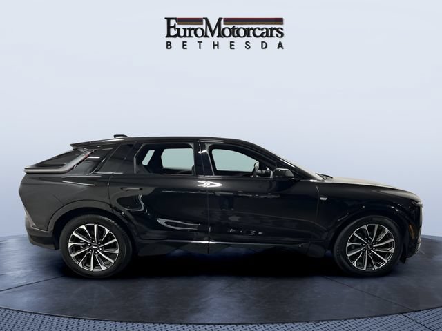 Used 2025 Cadillac Lyriq Sport w/ LPO, Floor Liner Package AWD/4WD image 6